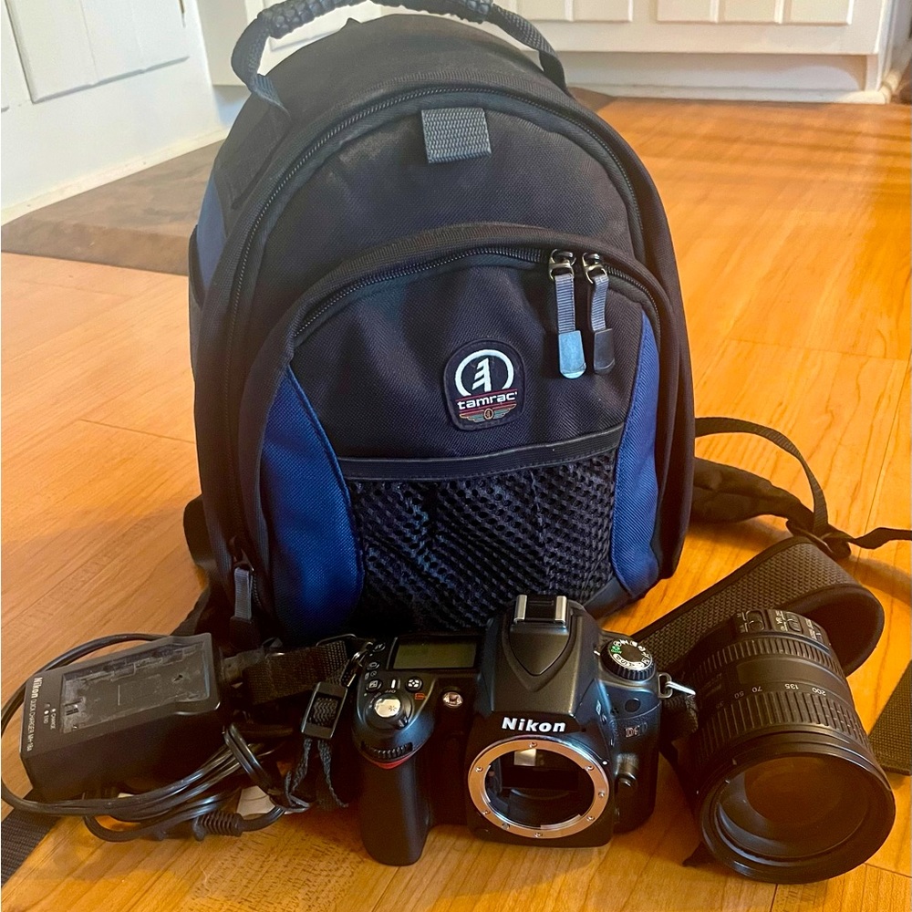 Nikon D90 Digital Camera